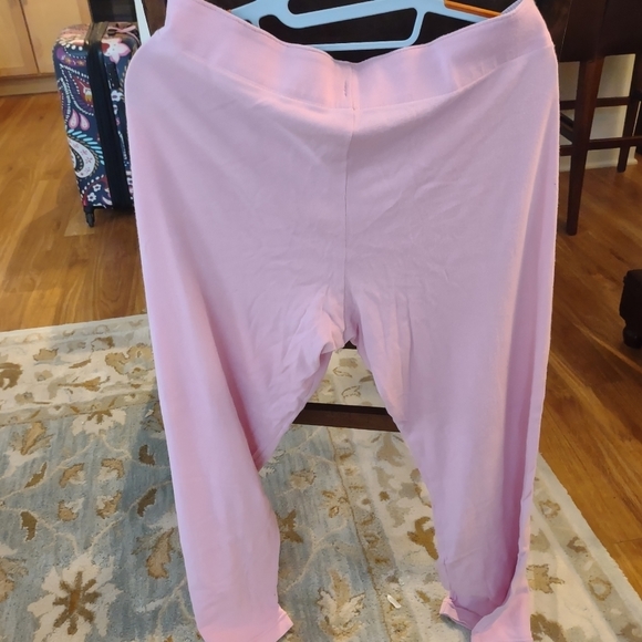 Victoria's Secret PINK PJ Bottoms - LARGE - Picture 5 of 5